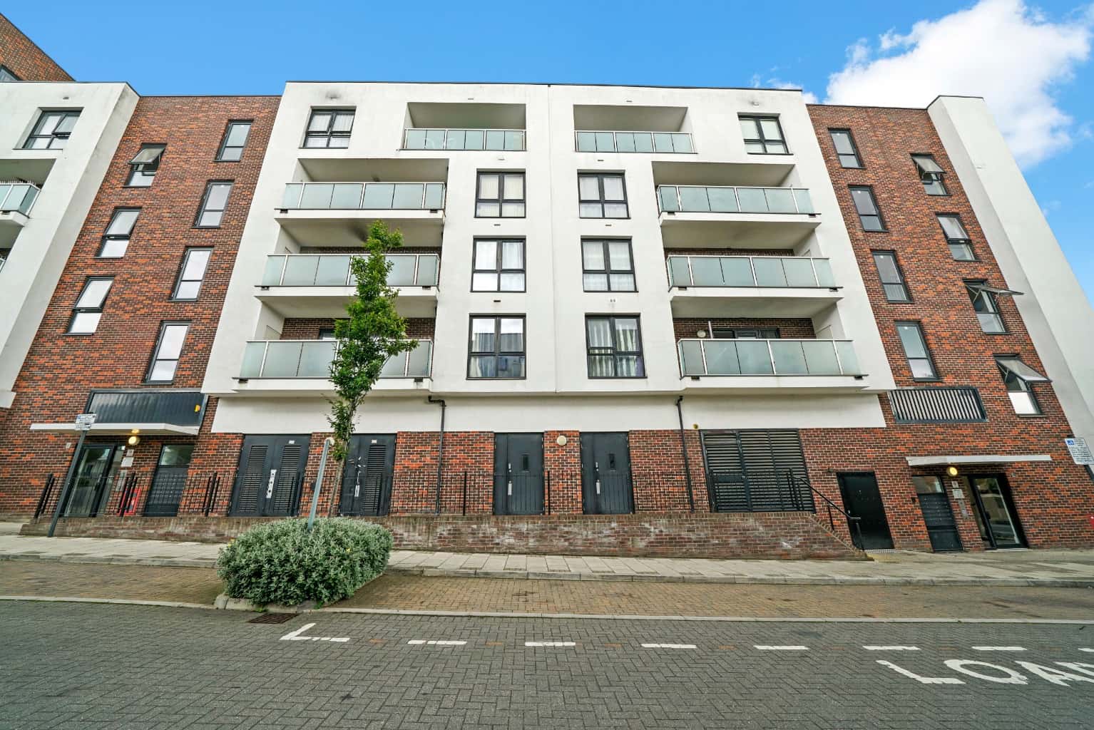 Don't miss the opportunity to make this remarkable apartment your own! Contact us today! property first image