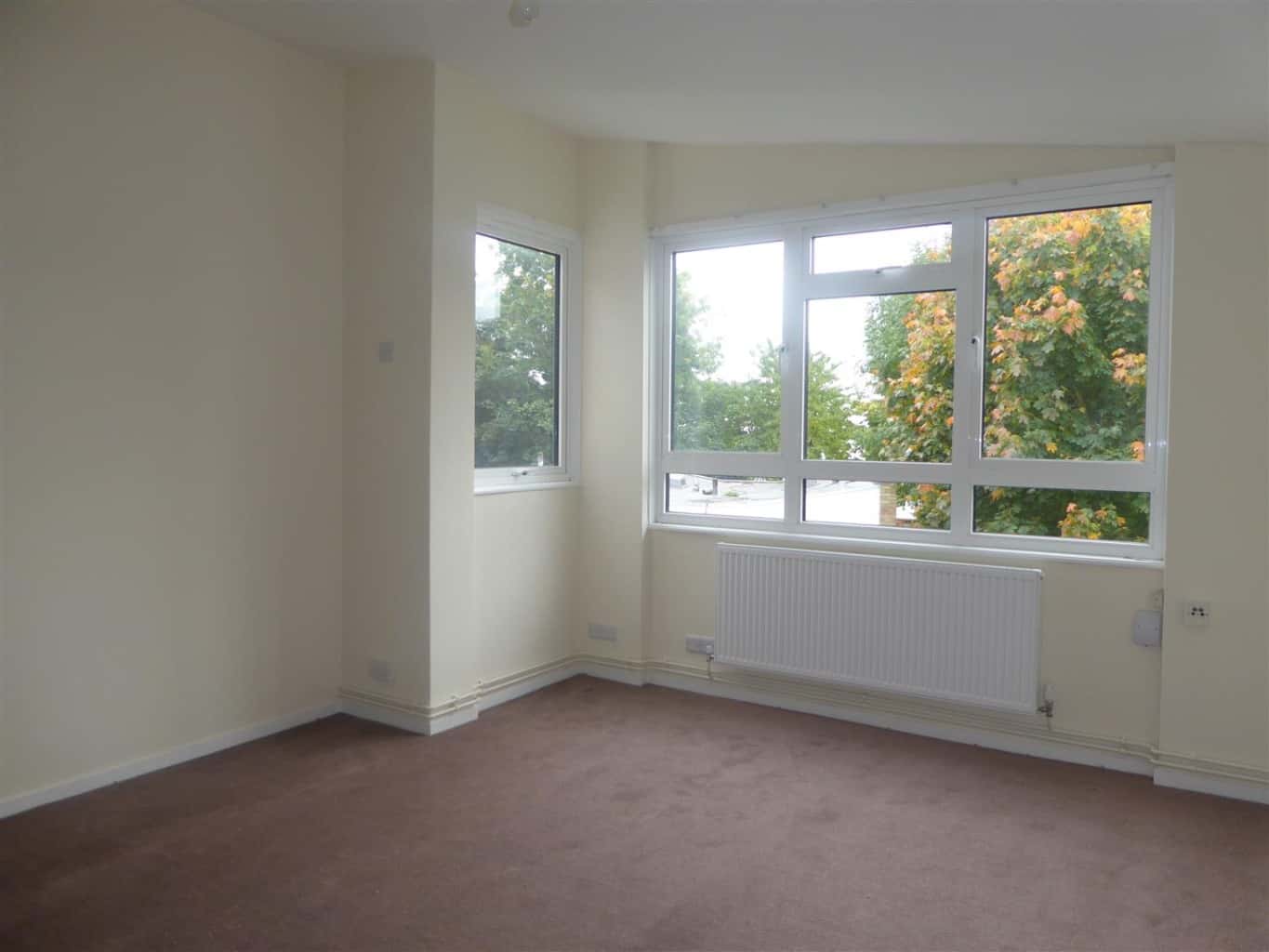 Spacious 3 Bedroom Flat in Ayrton House, Wembley - Close to Transport and Amenities property first image