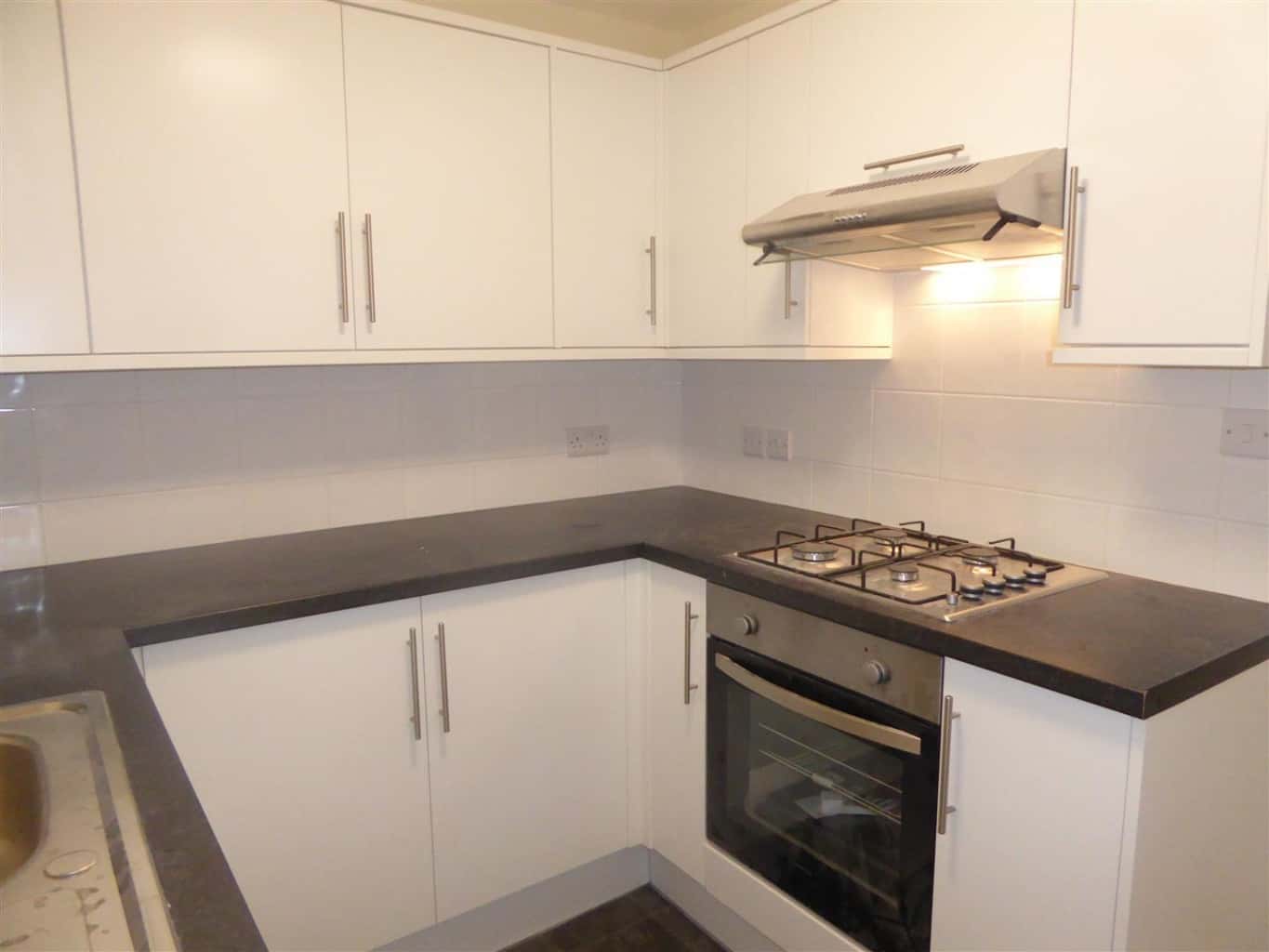 Spacious 3 Bedroom Flat in Ayrton House, Wembley - Close to Transport and Amenities property first image