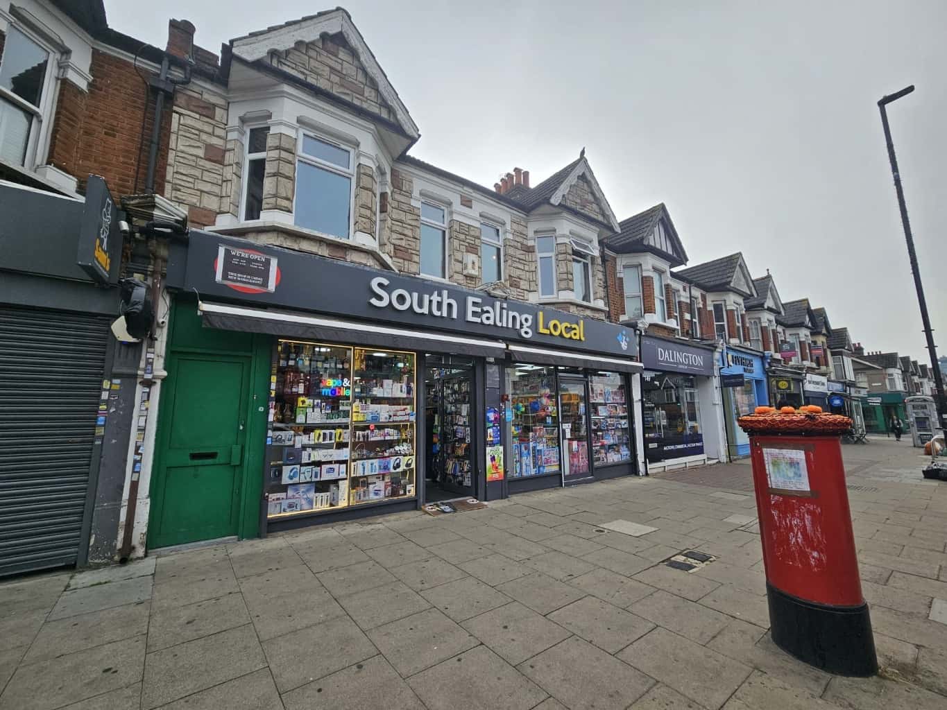 Spacious Four Double Bedroom Apartment with Garden, Moments from South Ealing Station property first image