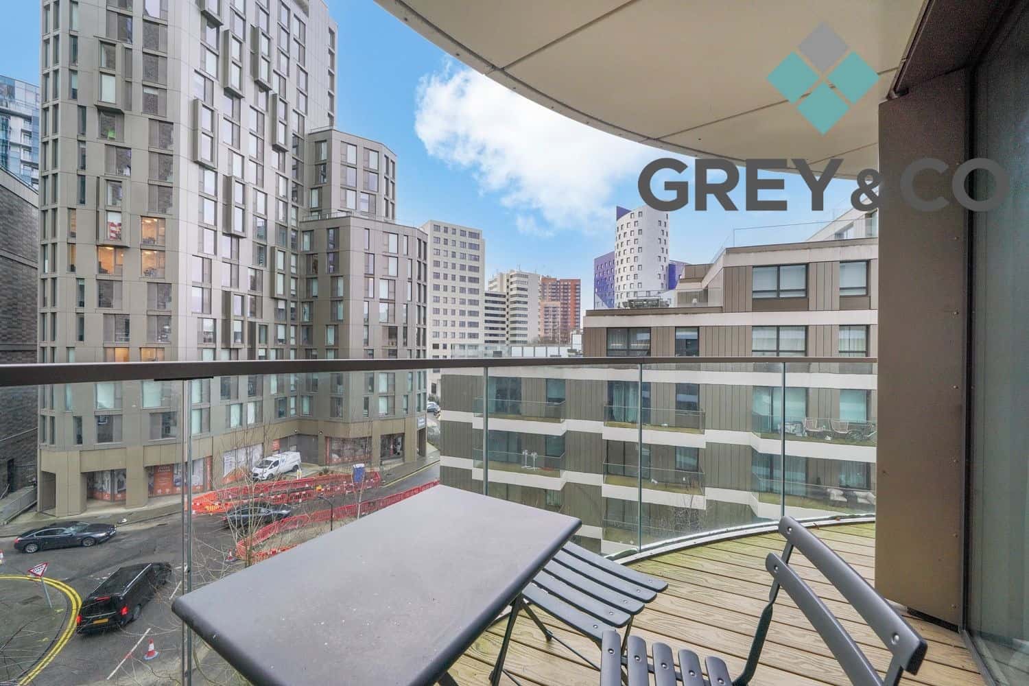 Stylish 1-Bed Apartment with Balcony Near Wembley Park Station property first image