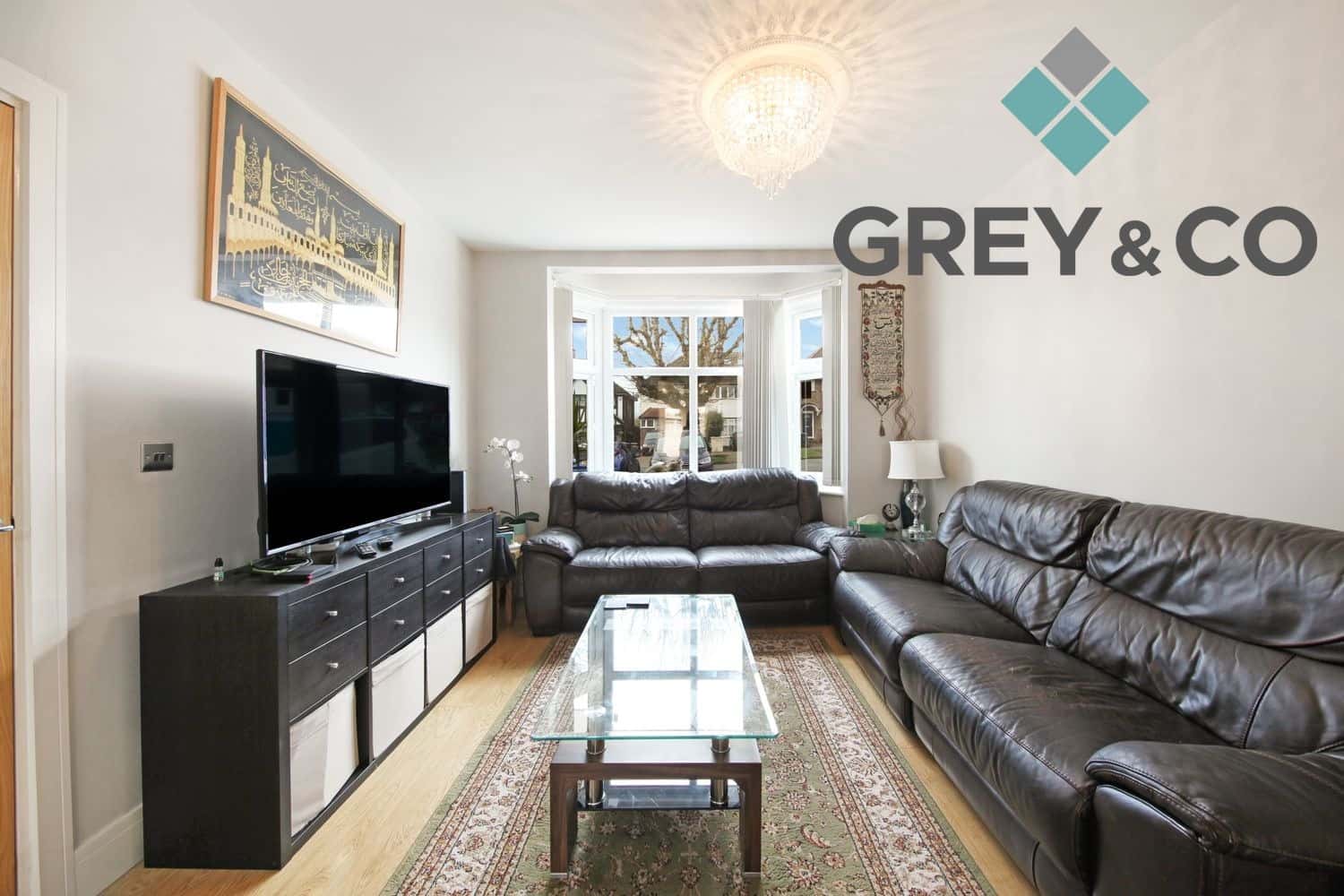 Stunning 3-Bed Semi-Detached Family Home in Wembley with Parking property first image