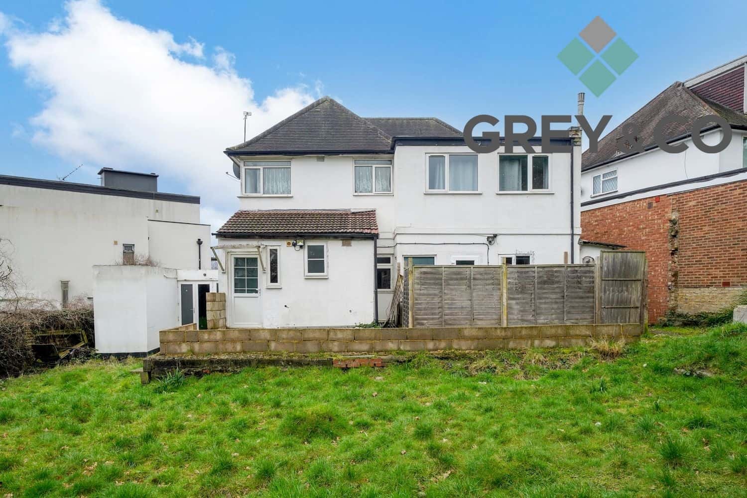Spacious Four Bedroom Detached Home with Parking in Wembley property first image